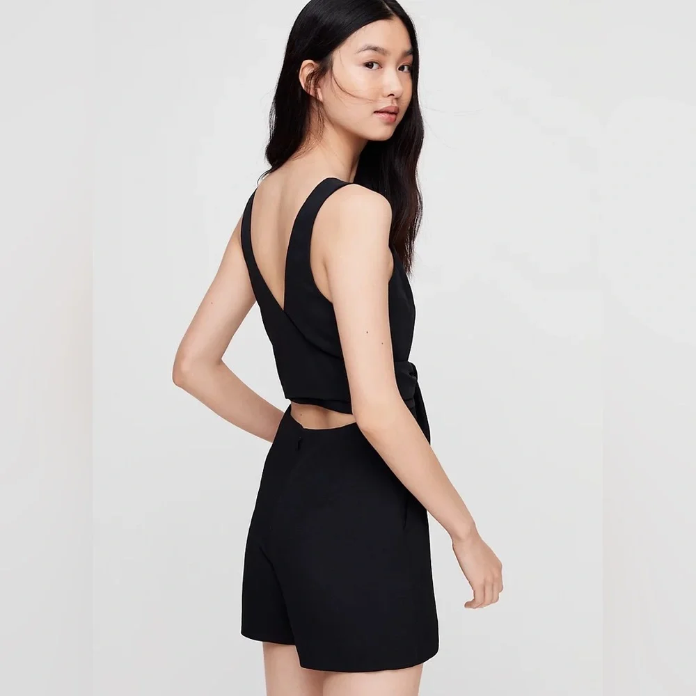Aritzia Wilfred Ecoulement Romper - Black (6, 8) - Picture 3 of 10
